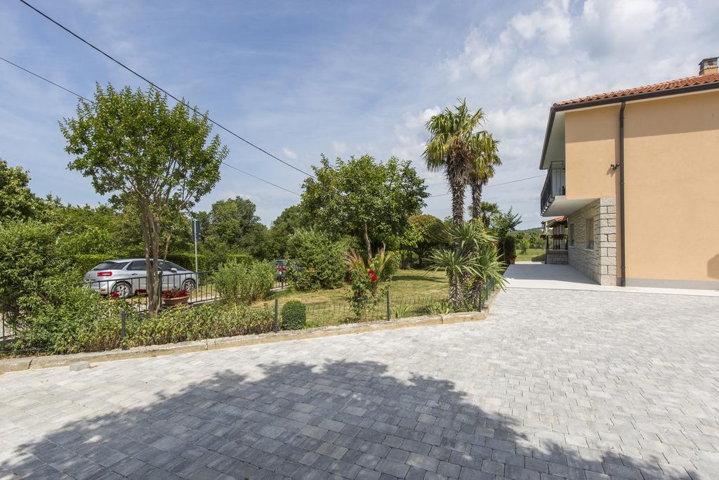 Villa Ivana لابين المظهر الخارجي الصورة